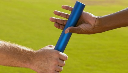 开云电子竞技-德甲4-3，分析教练战术变化，德甲 教练