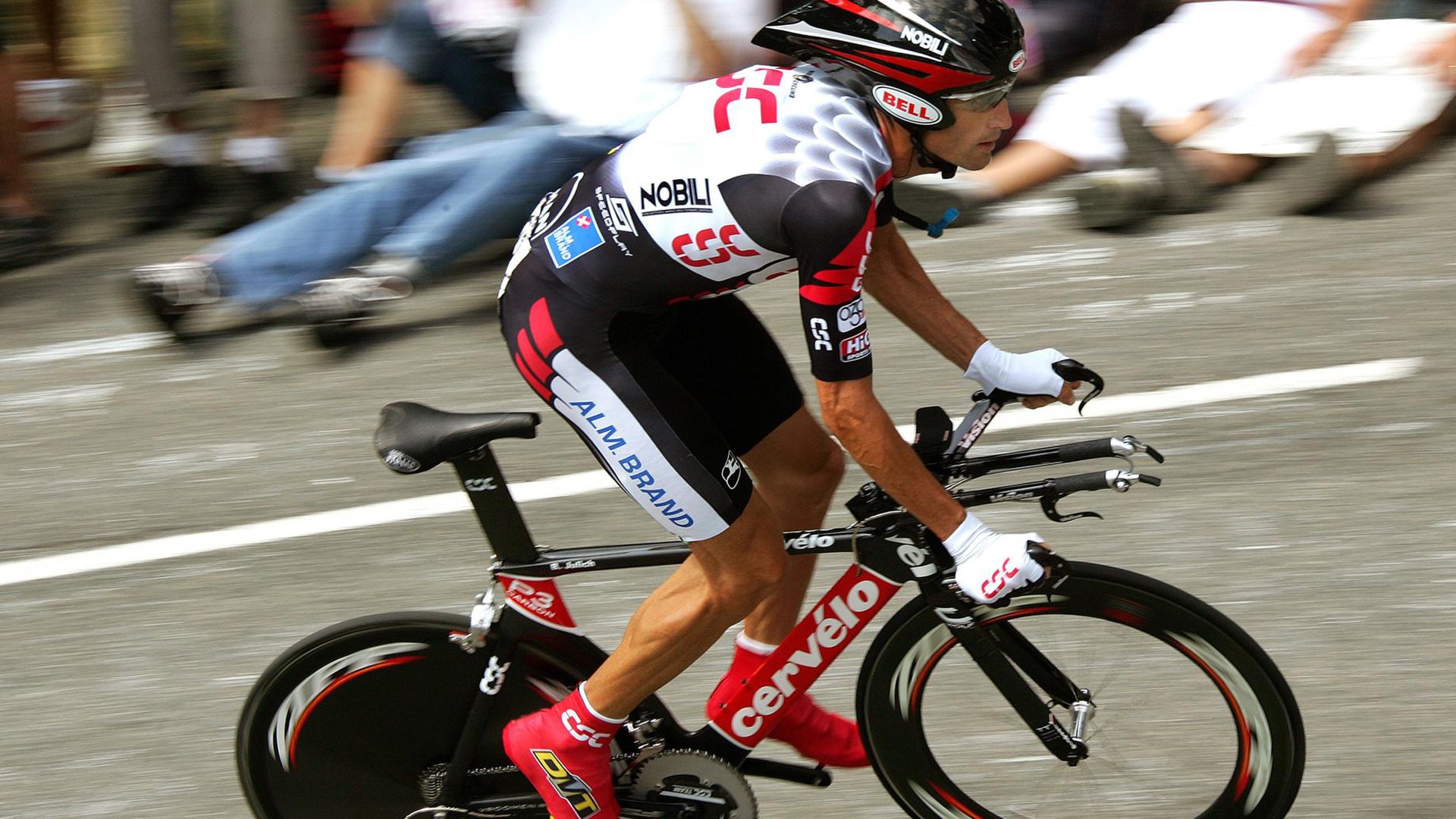 库里：每一个“远距离爆发”都改写了比赛历史！，库里近距离视频